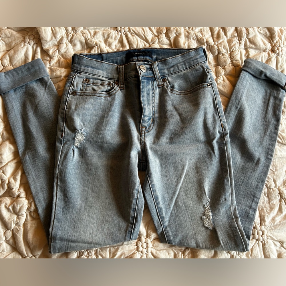 Aeropostale High rise distressed straight jeans